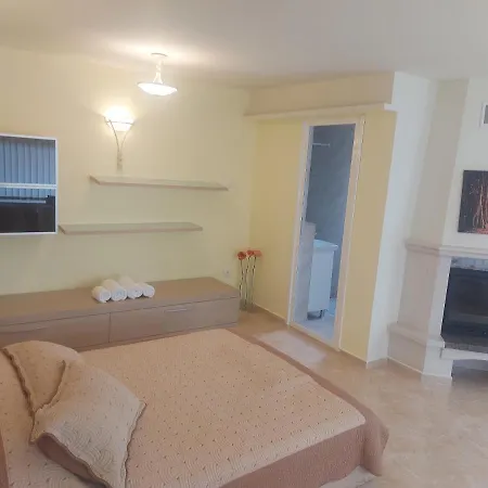 Guest house Къща За Гости Елена