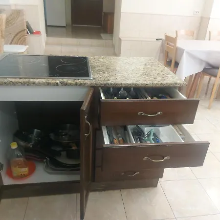 Guest house Къща За Гости Елена