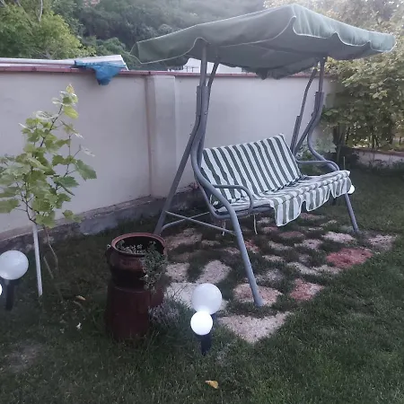 Guest house Къща За Гости Елена *