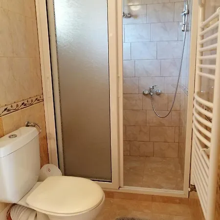 Guest house Къща За Гости Елена