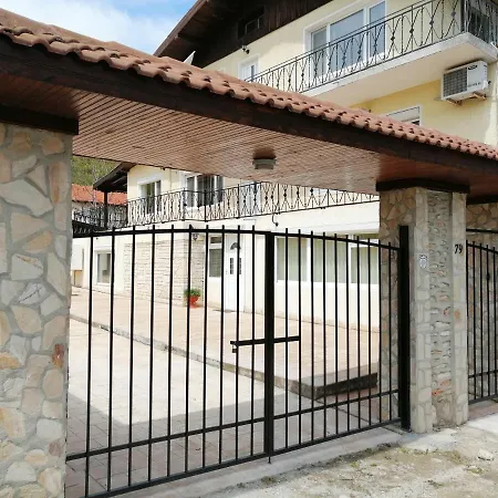 Къща За Гости Елена Guest house Balchik